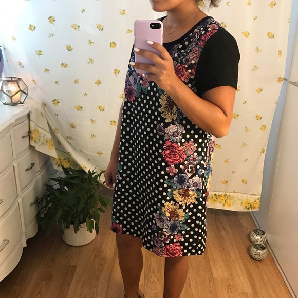 MinkPink T Shirt Dress - Picture 3 of 4